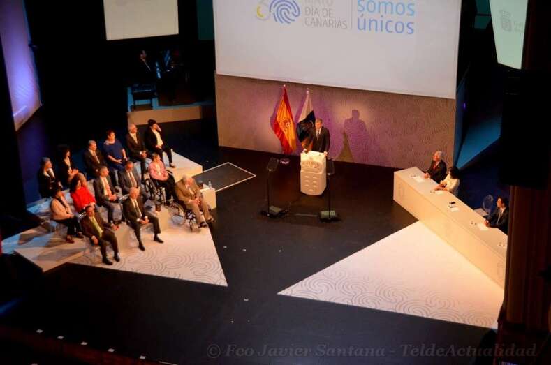Momento del acto de anoche en la capital grancanaria (Foto Francisco Javier Santana)